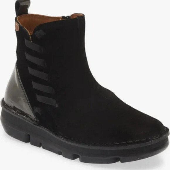 On Foot Women's Zen Boot in Black. Sz: 8 US/39 EU - Picture 2 of 13